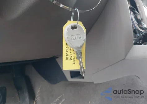 2005 Jeep Grand Cherokee Limited from USA, damaged, VIN 1J4HR58N05C618277